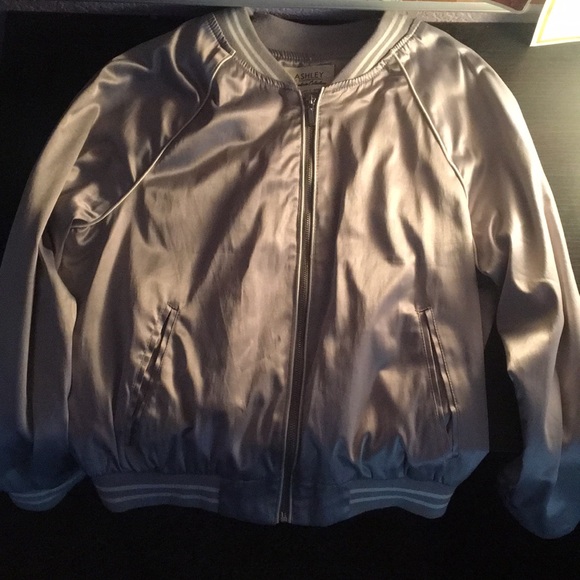 Ashley By 26 International Jackets & Coats Full Zip Throw On Jacket